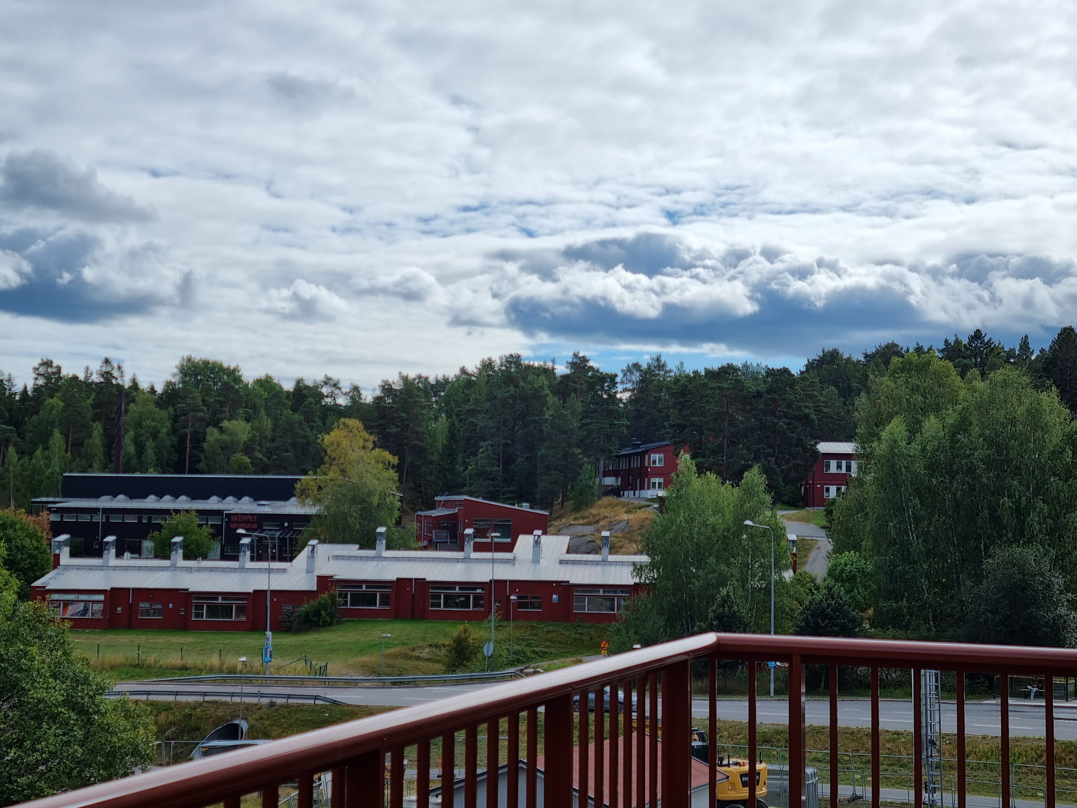 Vy mot Brunn skola från balkong
